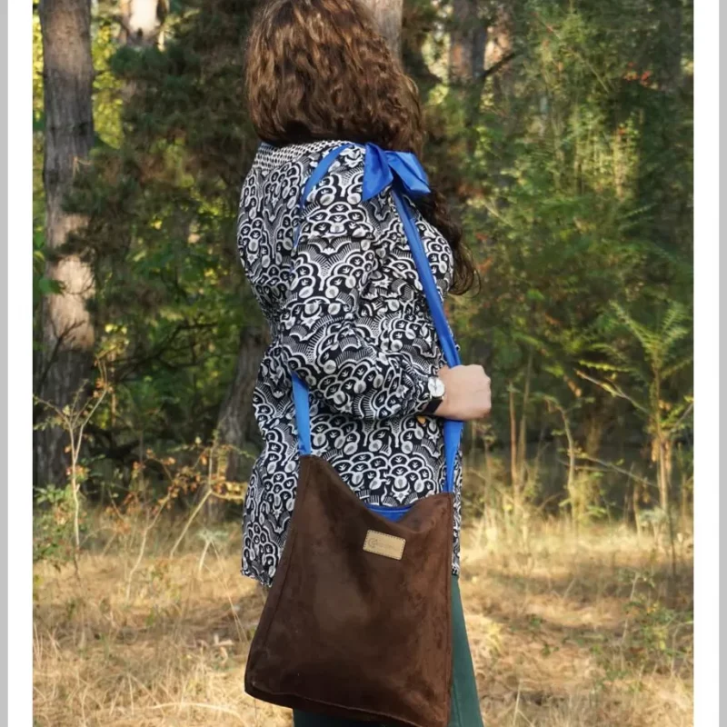 Női válltáska, állítható vállpánttal, barna, vegán bőr via55taska-hu 3