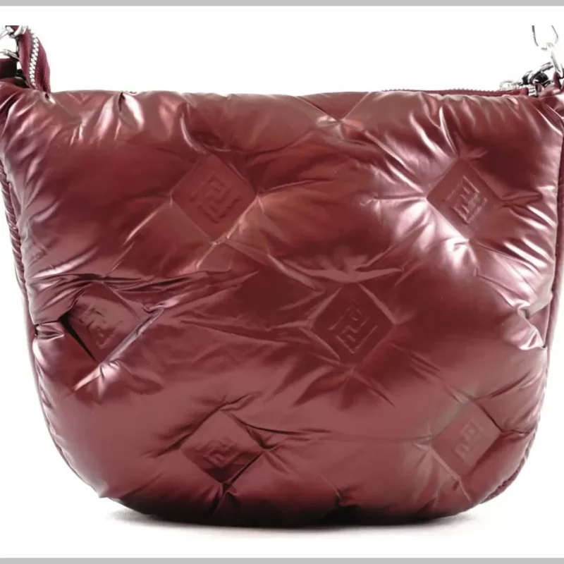 Silvia Rosa női keresztpántos láncos táska vízhatlan anyagból, bordó via55taska-hu 4